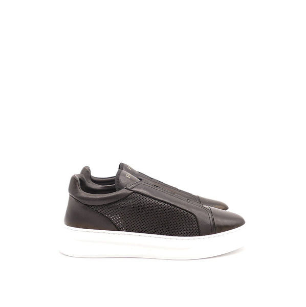 Sneaker, schwarz