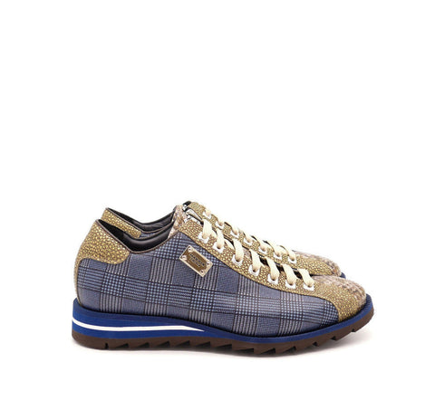 Sneaker, blau