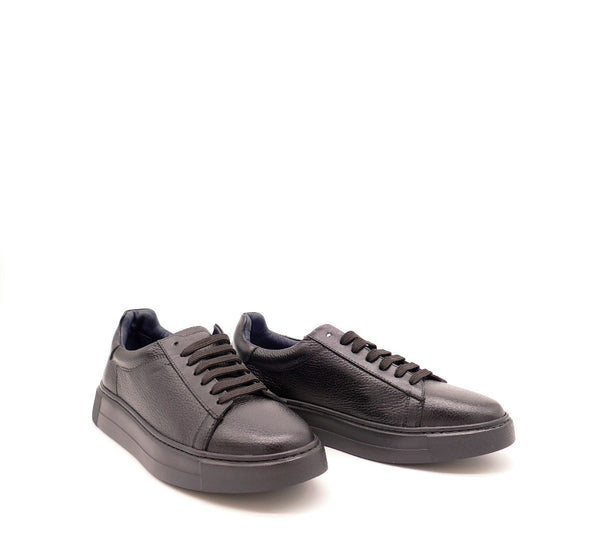 Sneaker, schwarz