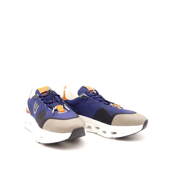 Sneaker, blau