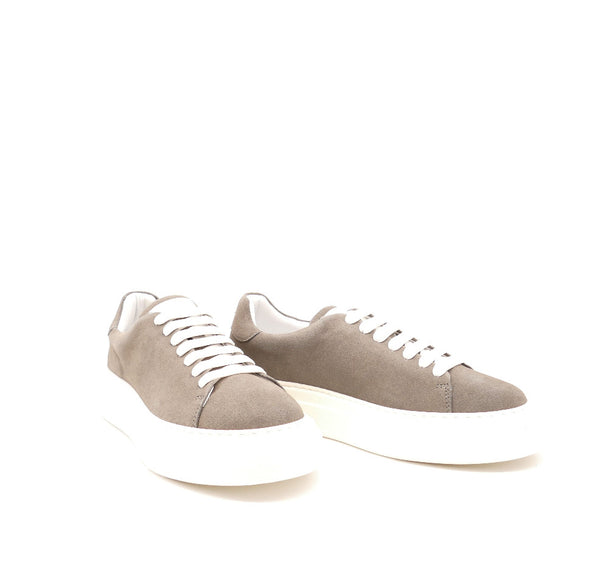 Sneaker, grau
