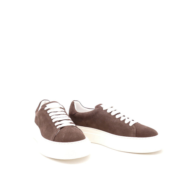 Sneaker, braun